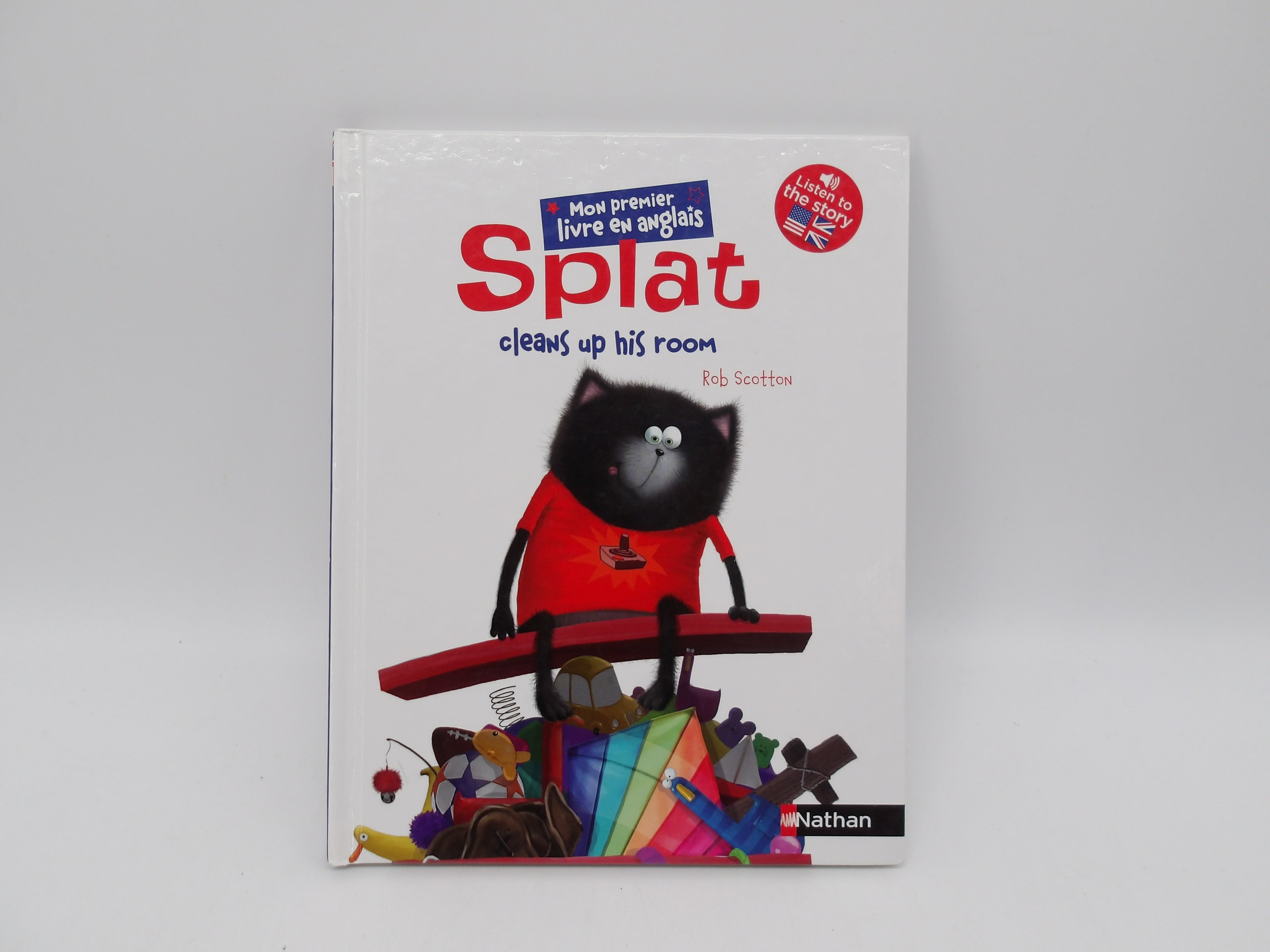 Splat - Cleans uo his romm