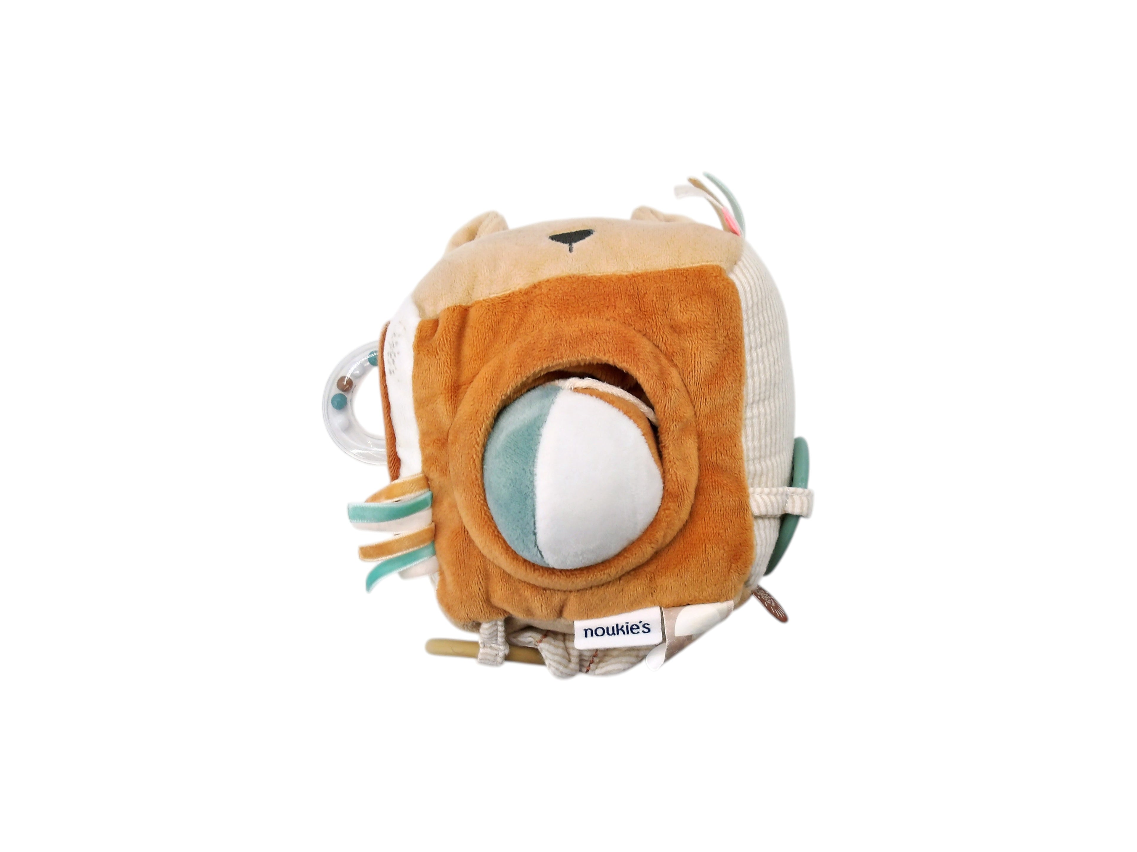 Cube d&