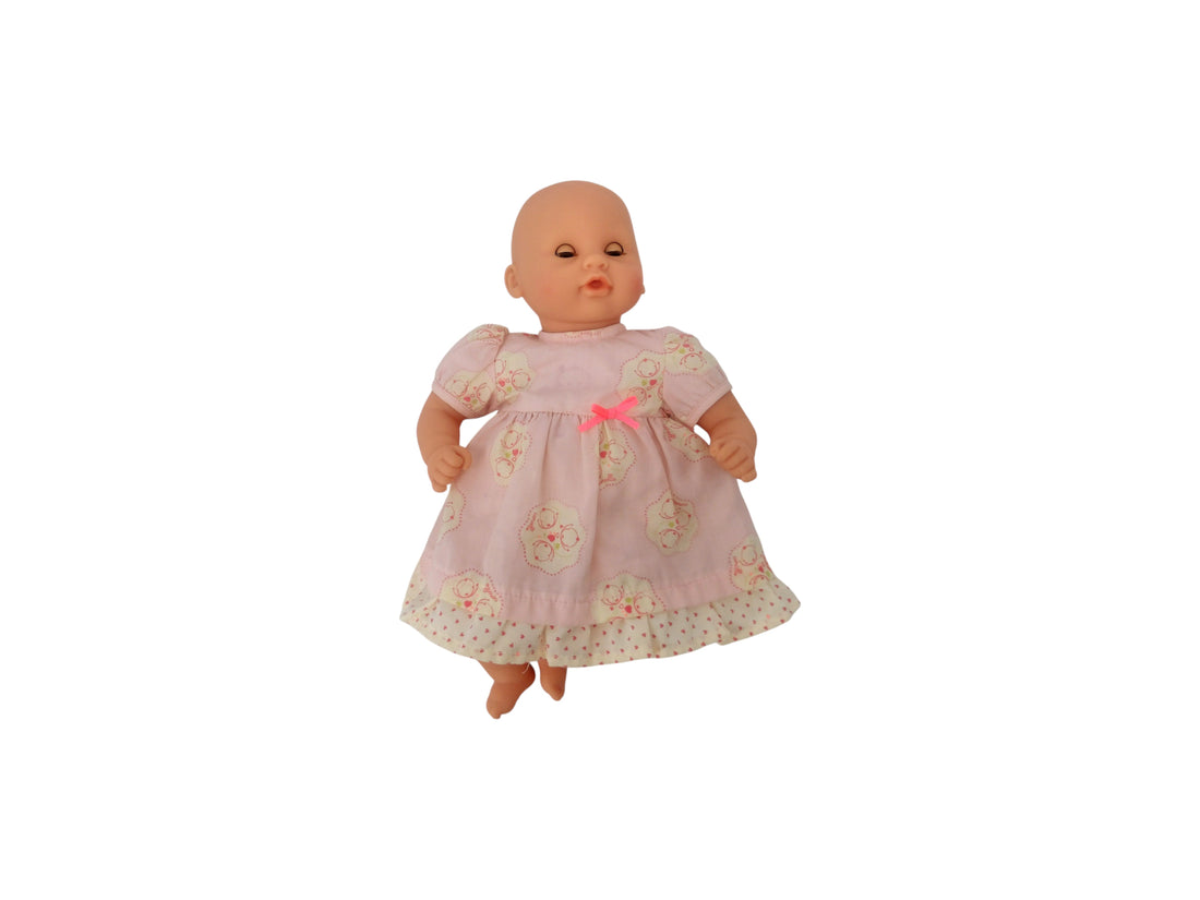 Poupée et son couffin