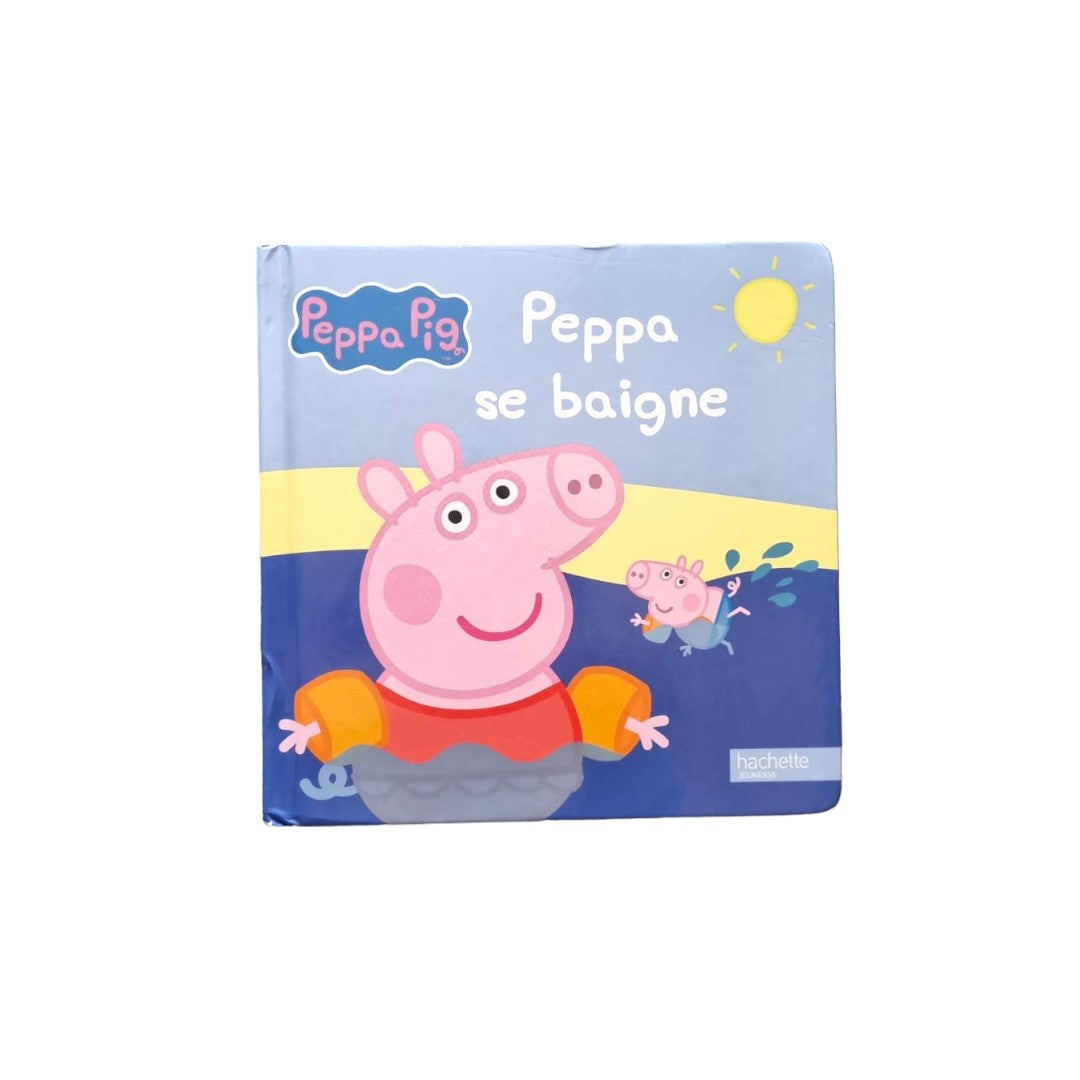 Peppa Pig se baigne