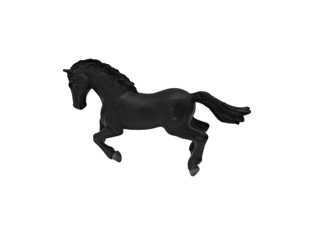 Figurine - cheval noir