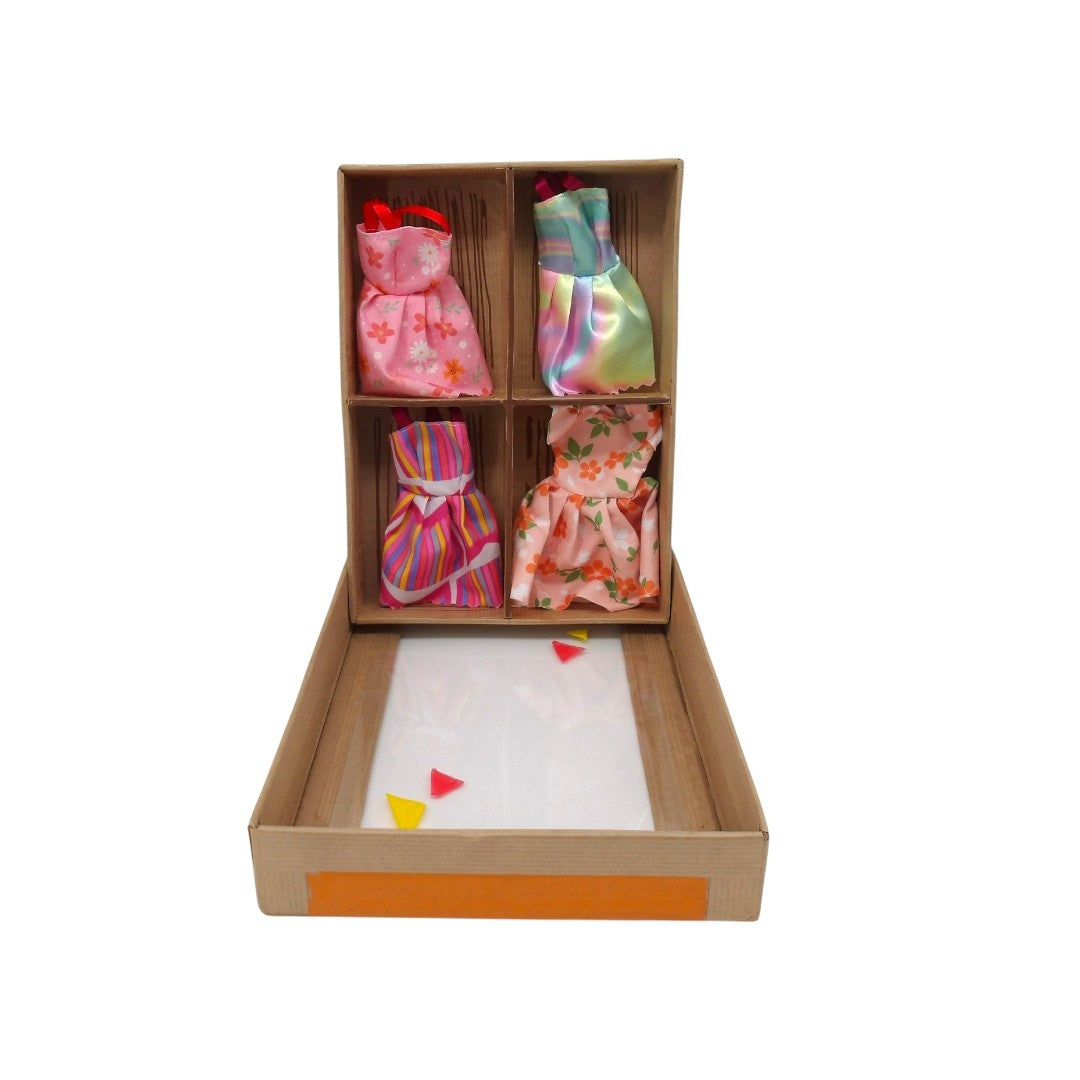 Coffret - Tenues poupées Barbie -x4