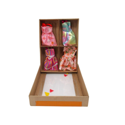 Coffret - Tenues poupées Barbie -x4