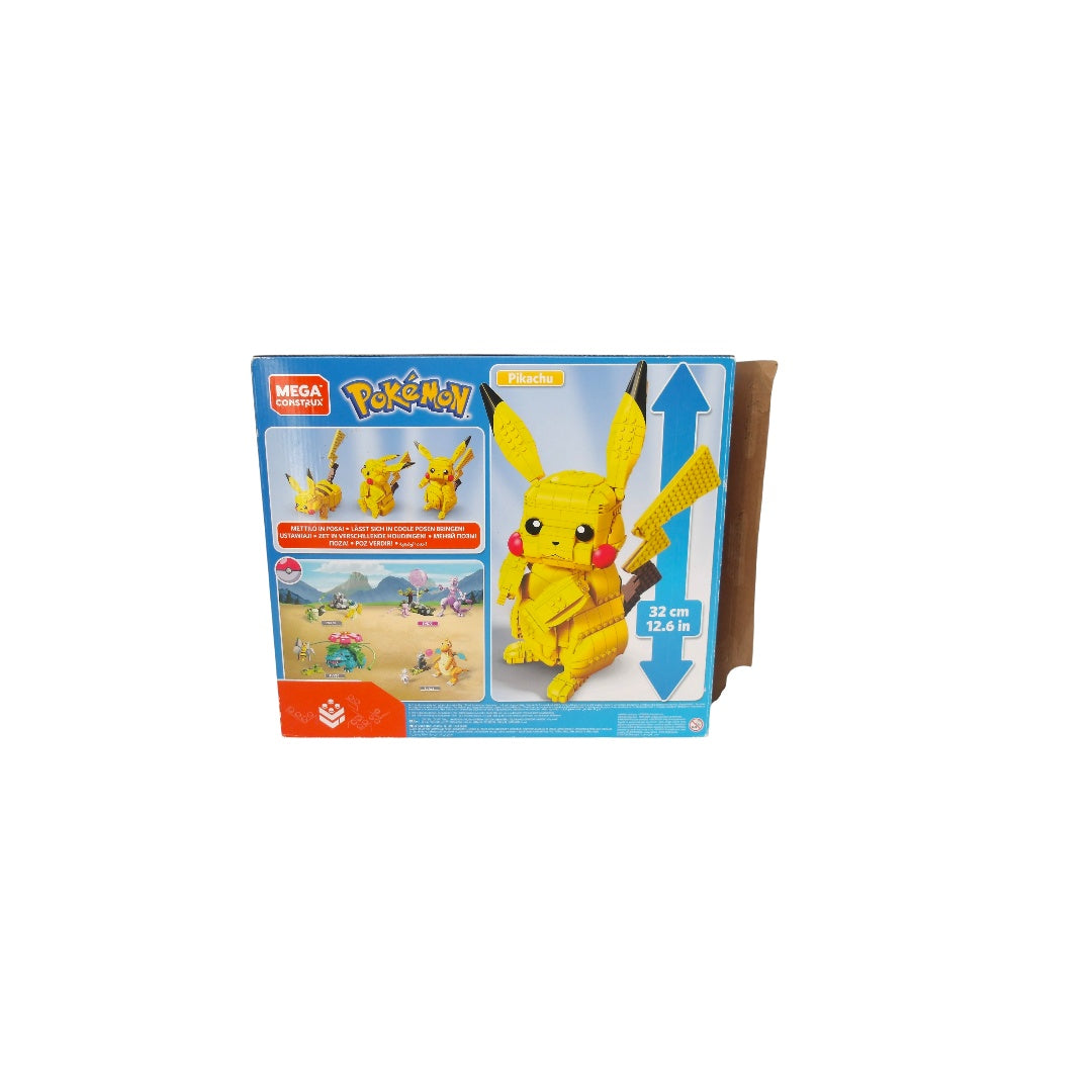 Pikachu géant 