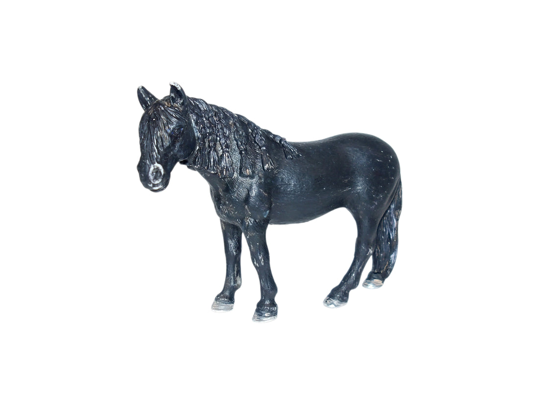 Figurine - Cheval Hongre Frison
