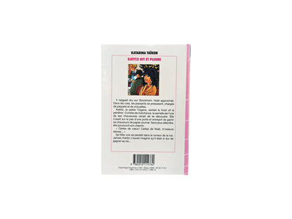 Katitzi rit et pleure 