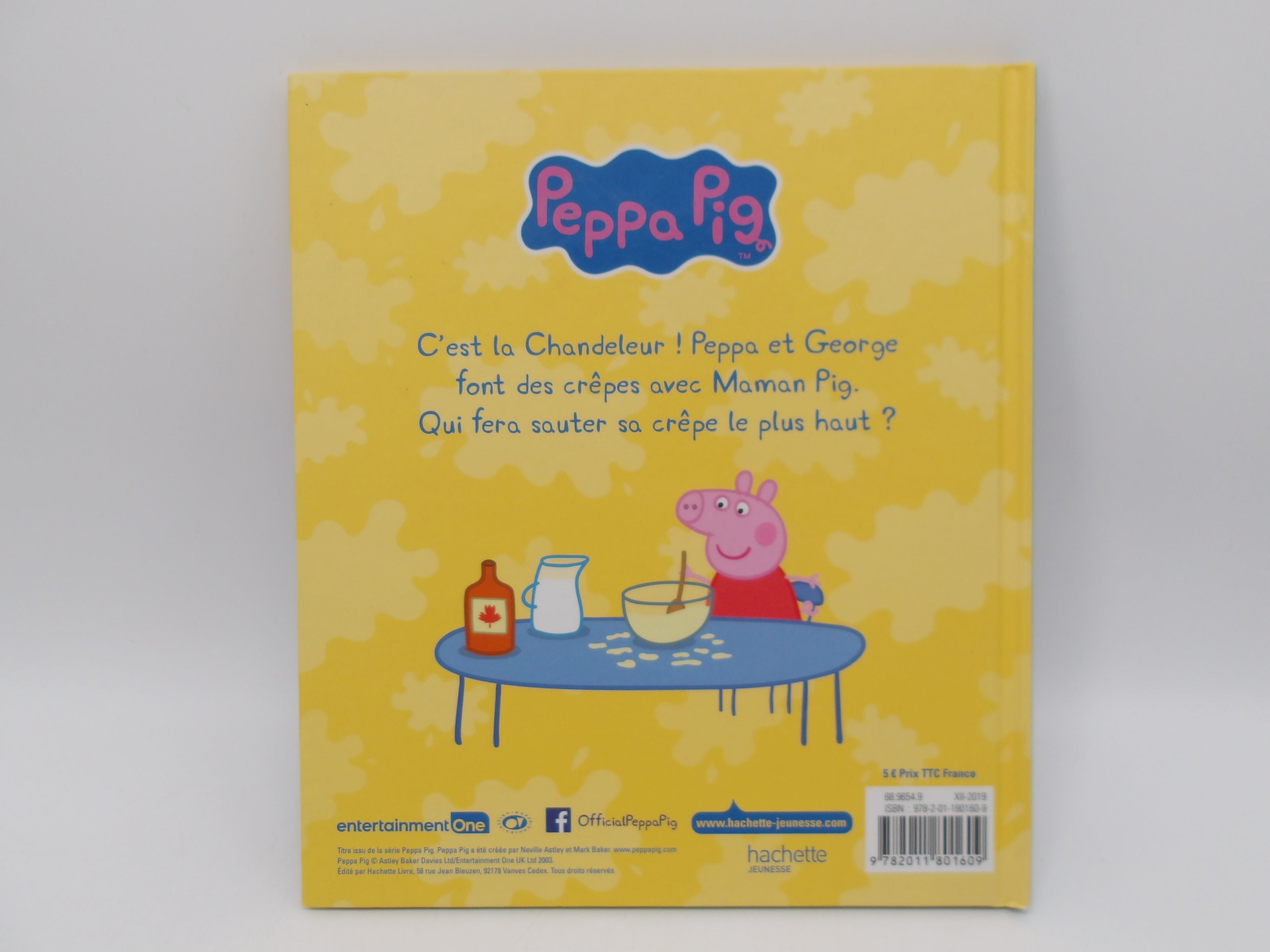 Peppa fait des crêpes