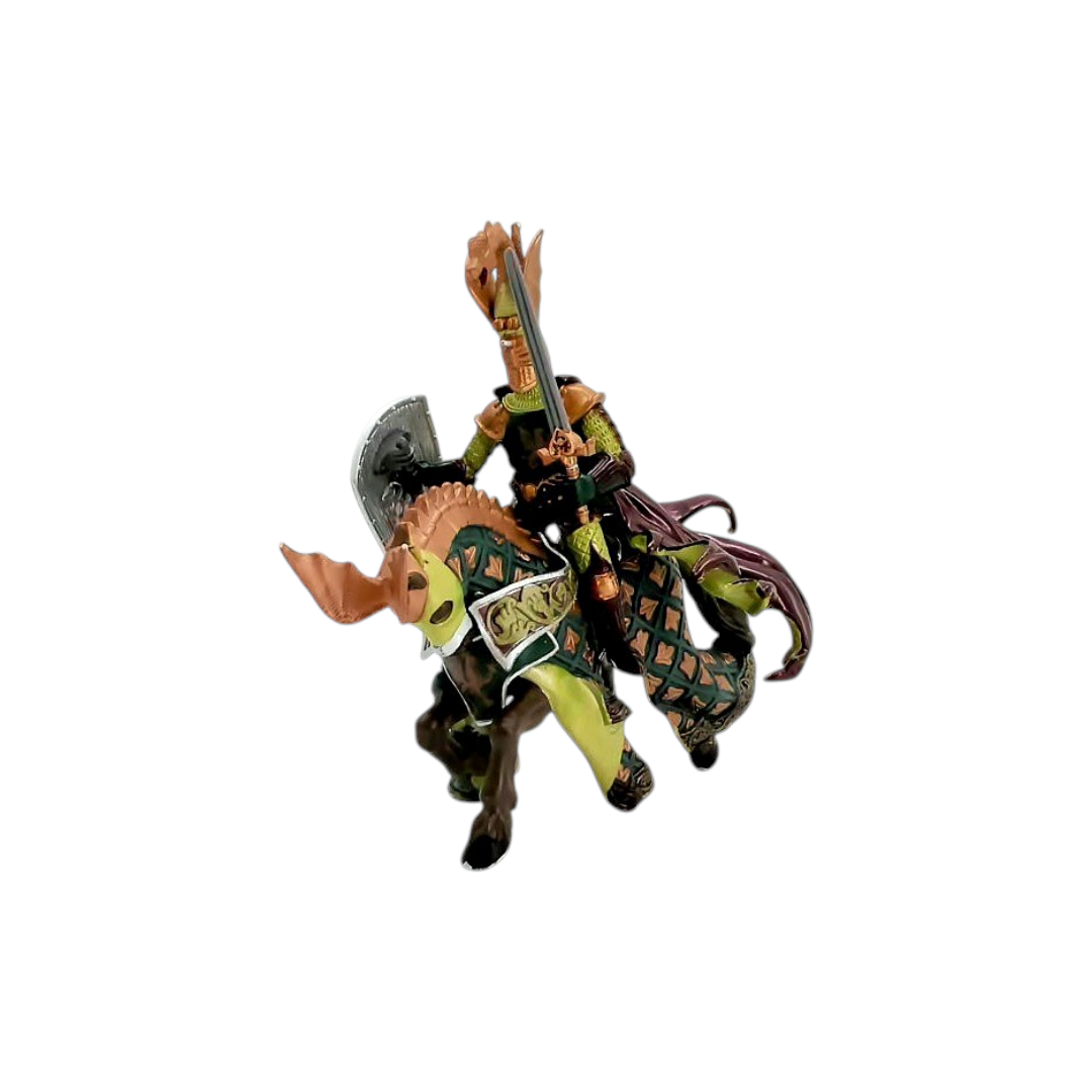 Figurine - Maître des armes cimier dragon et son cheval