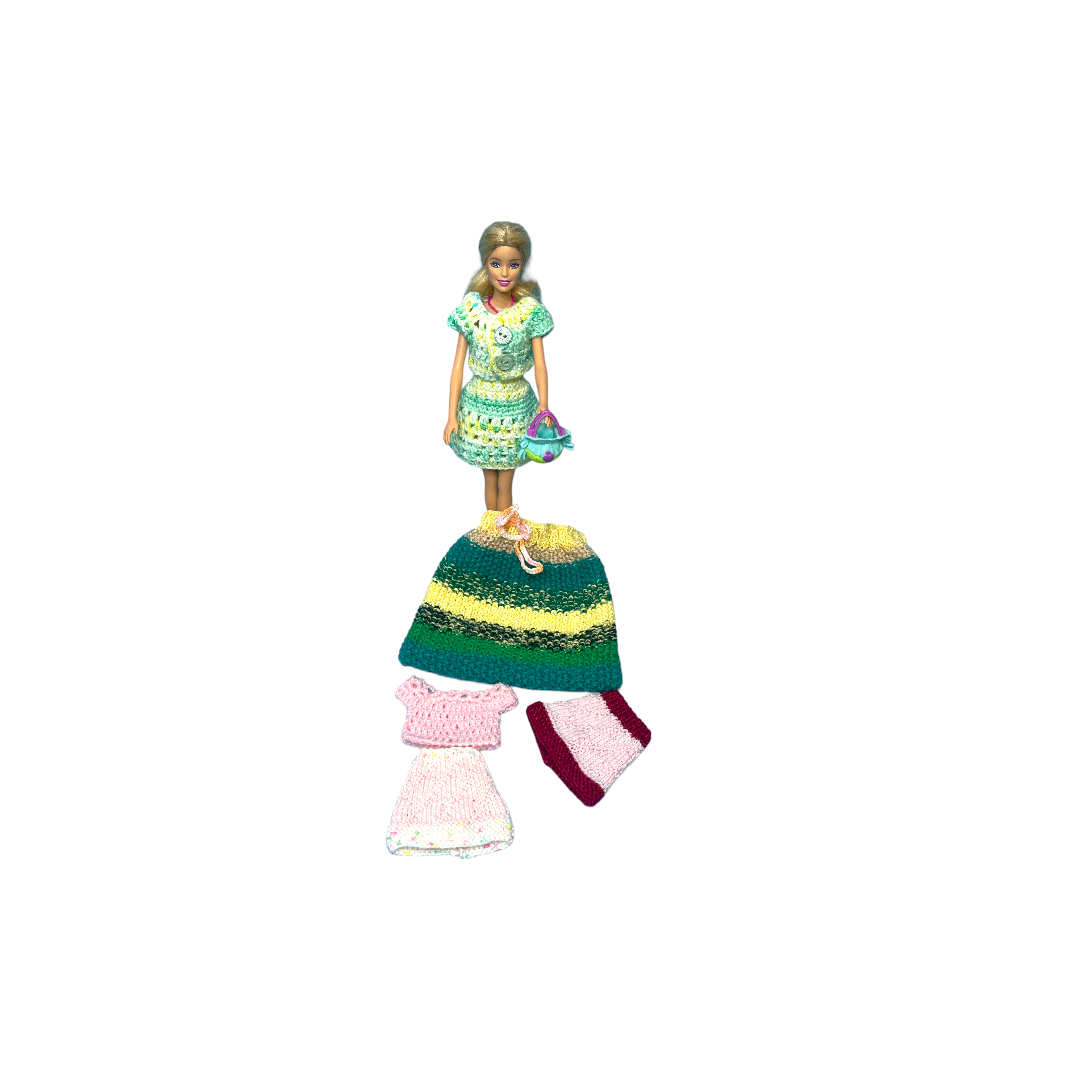 Poupée Barbie en robe - Kit de tenues