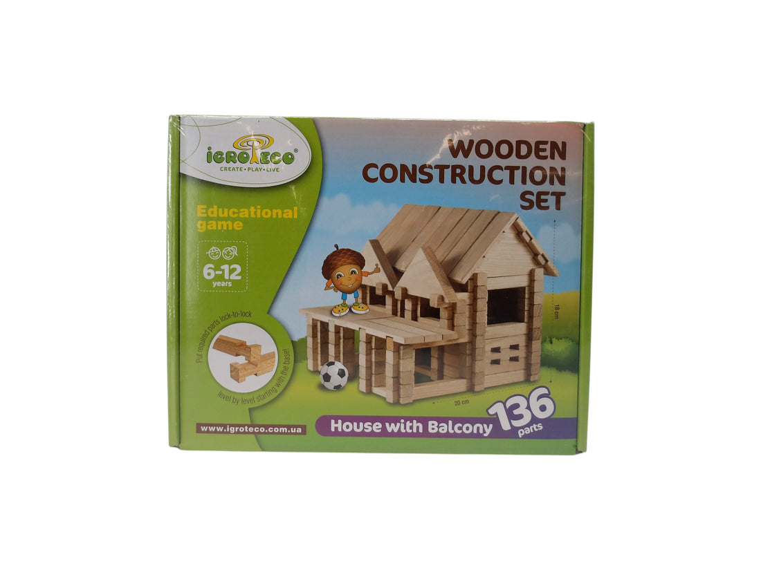 Maison en bois à construire avec balcon