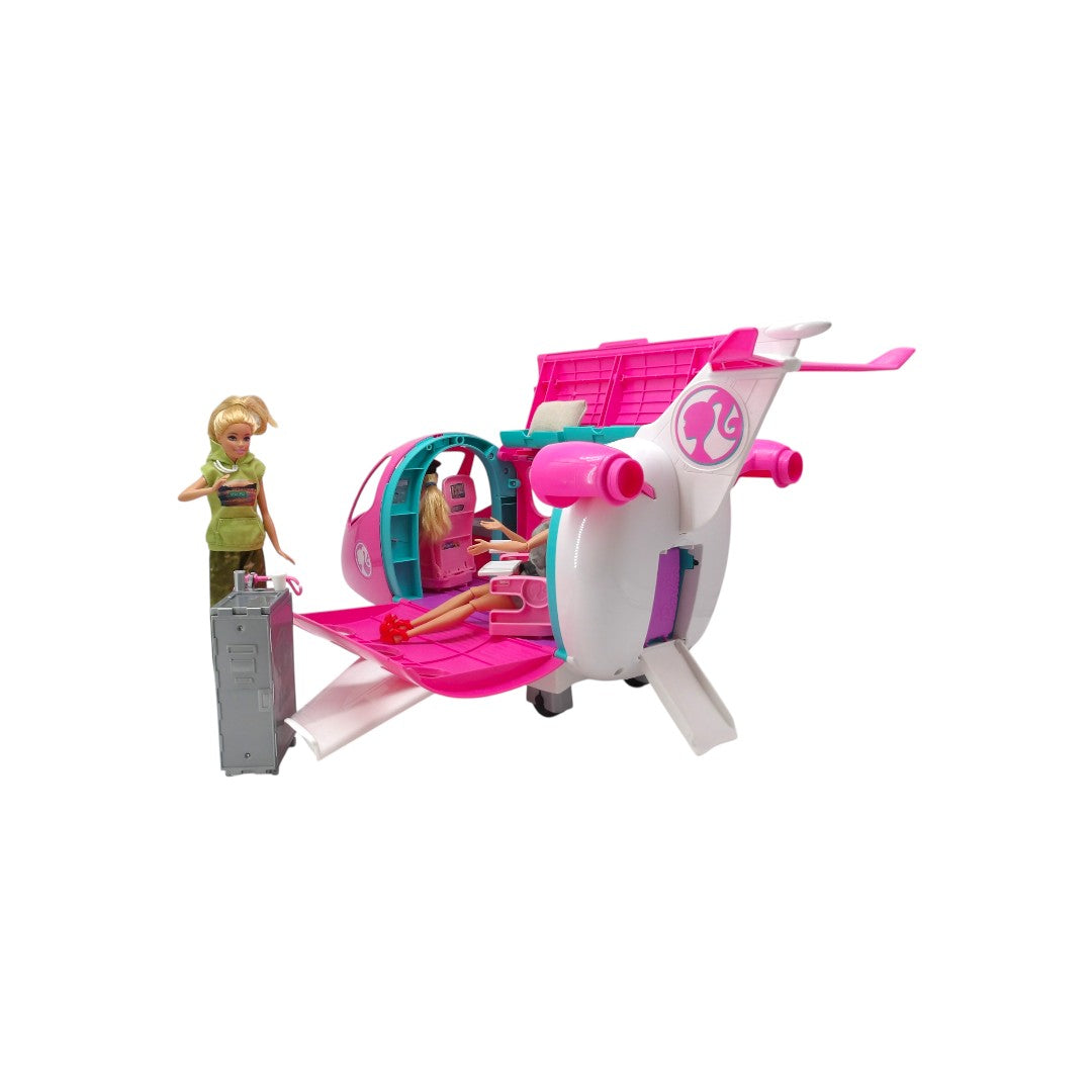 Mon avion de rêve et ses 3 Barbie