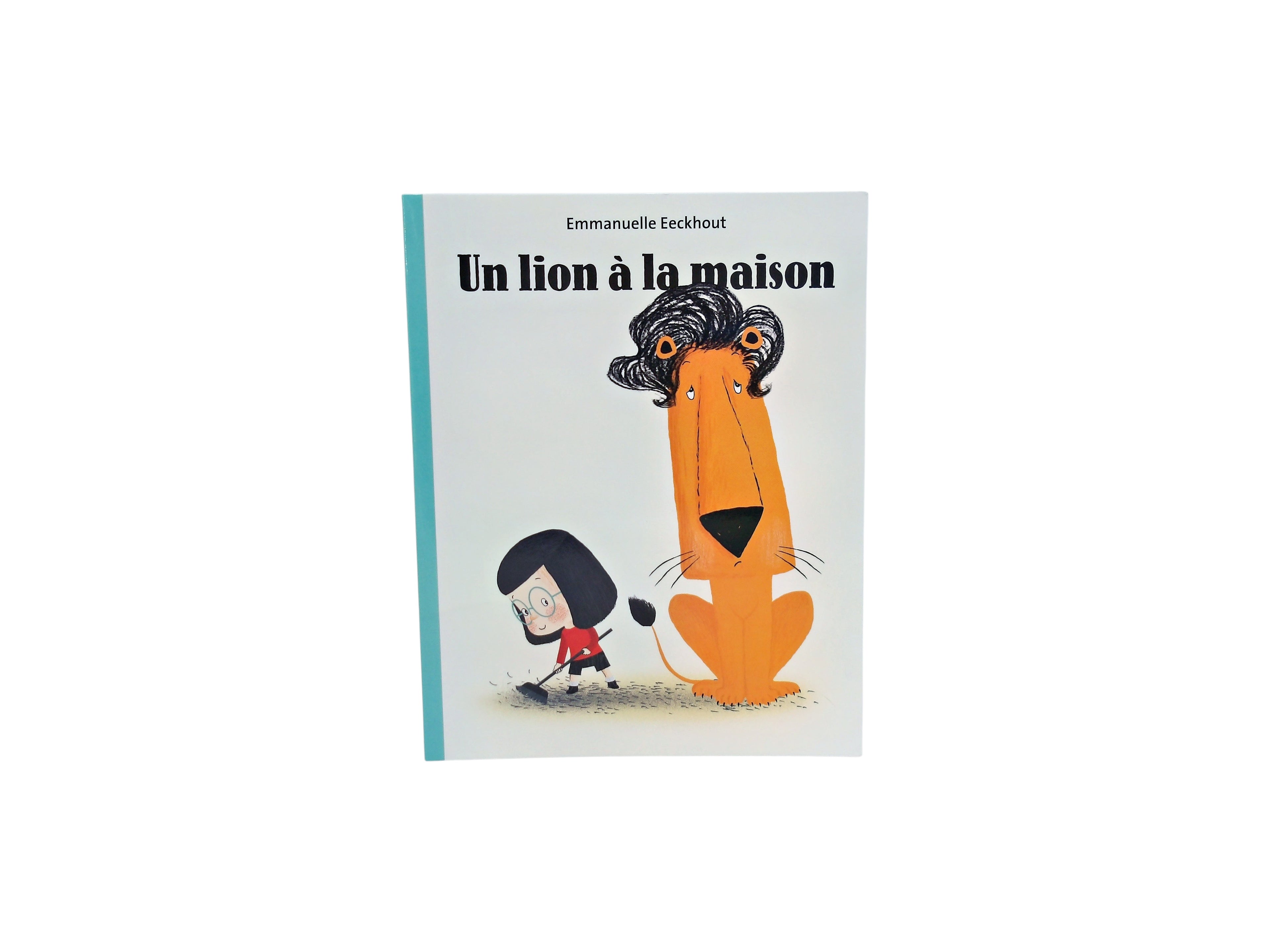 Un lion à la maison 